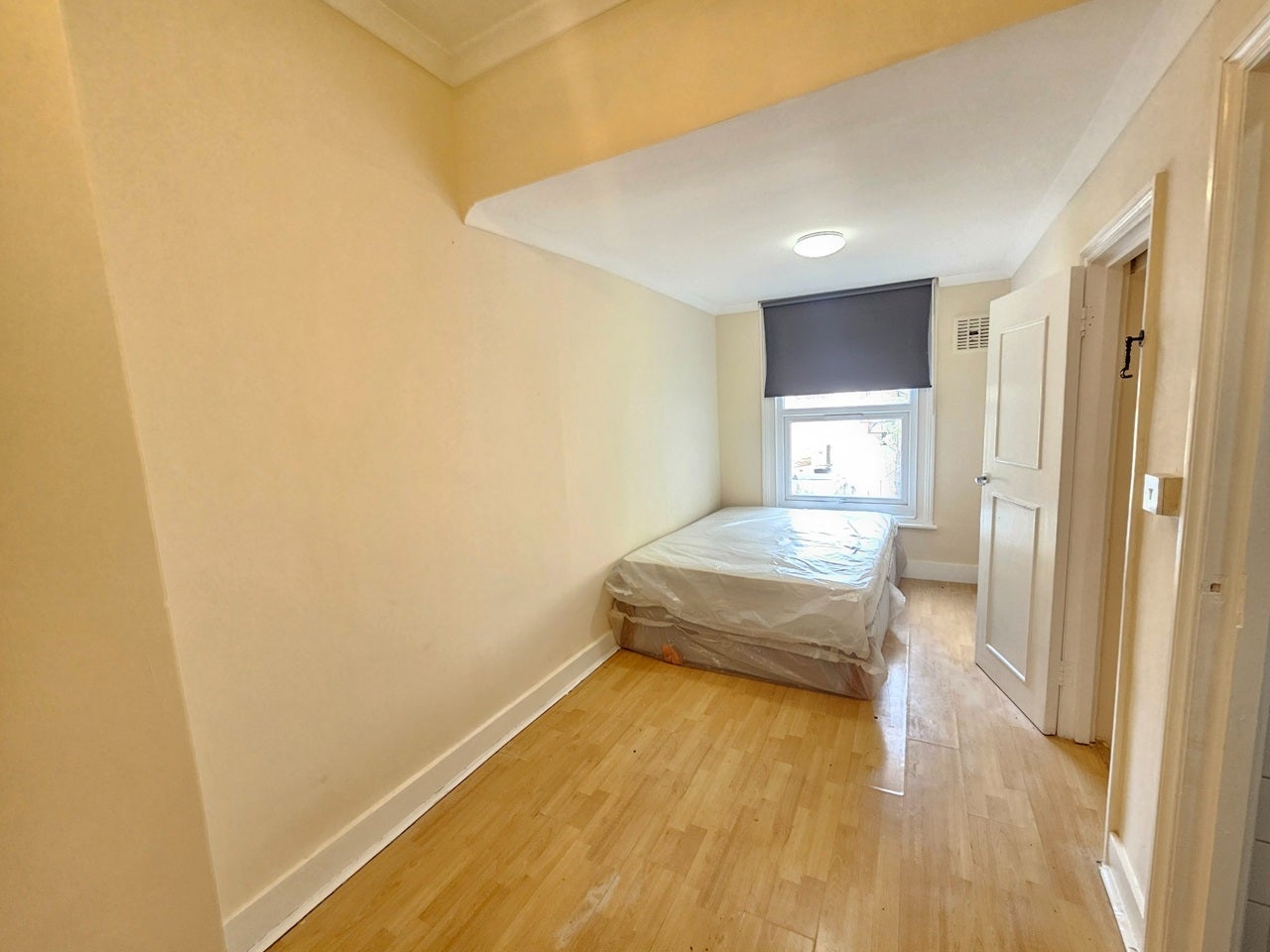 Flat West Green Road in Greater London