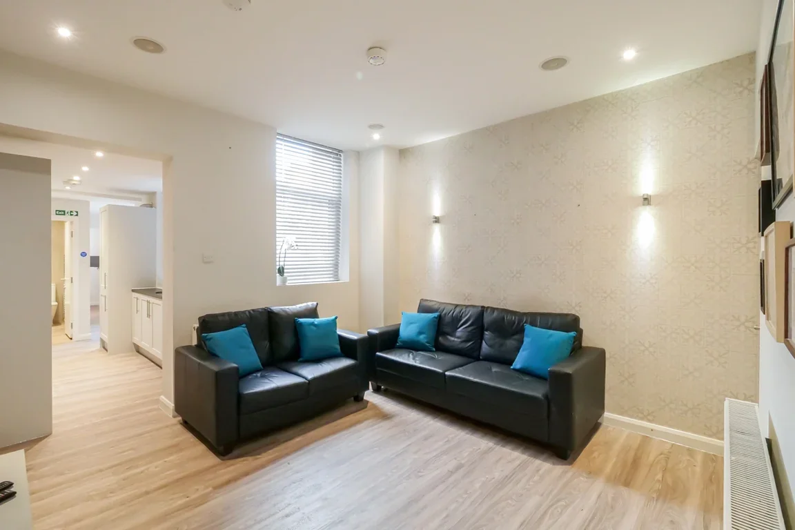Flat Beresford Street in Stoke-on-Trent