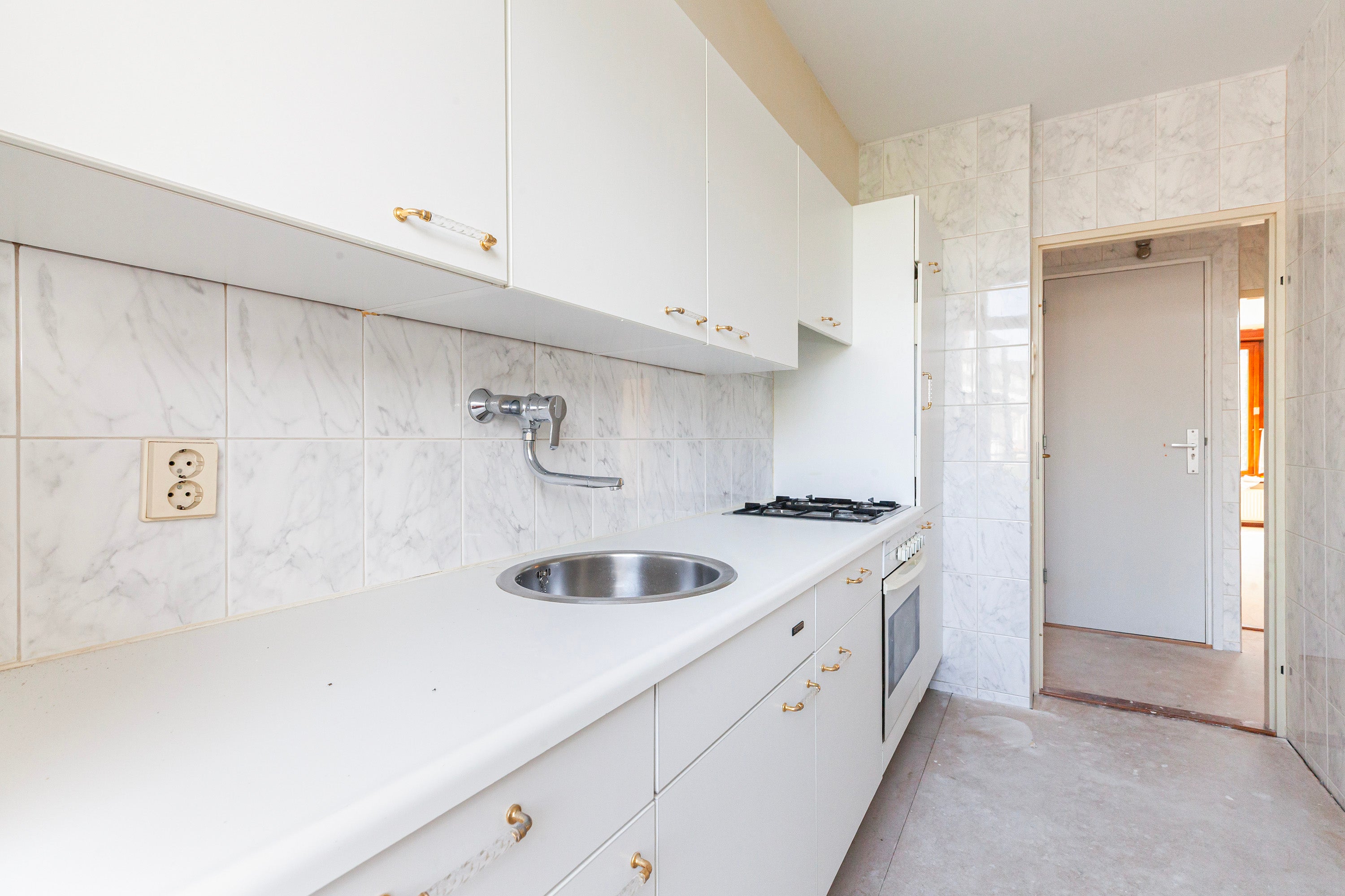 Appartement te koop: Dorpsweg 63A-01, Rotterdam