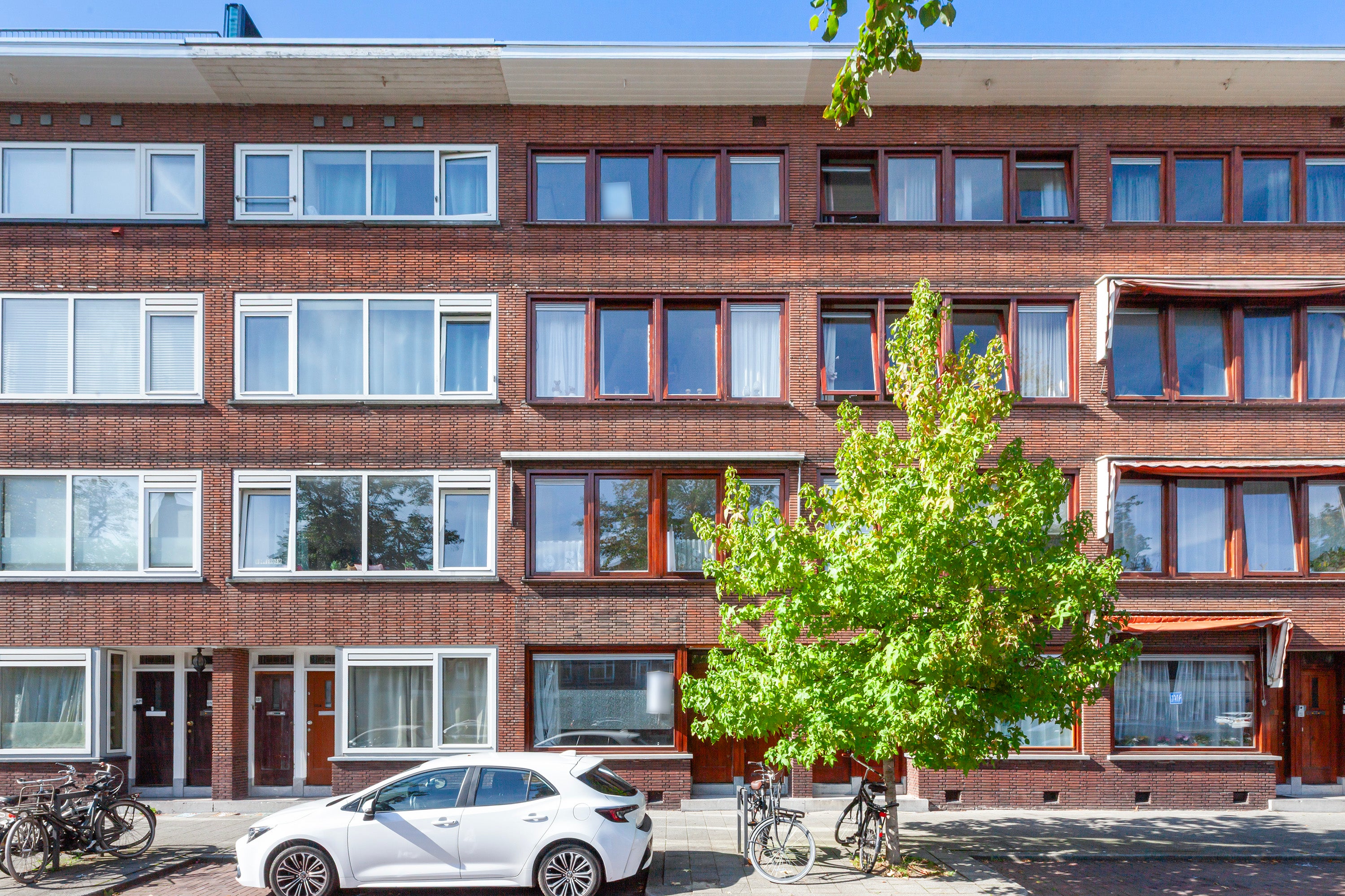 Appartement Dorpsweg 63 A 01 in Rotterdam
