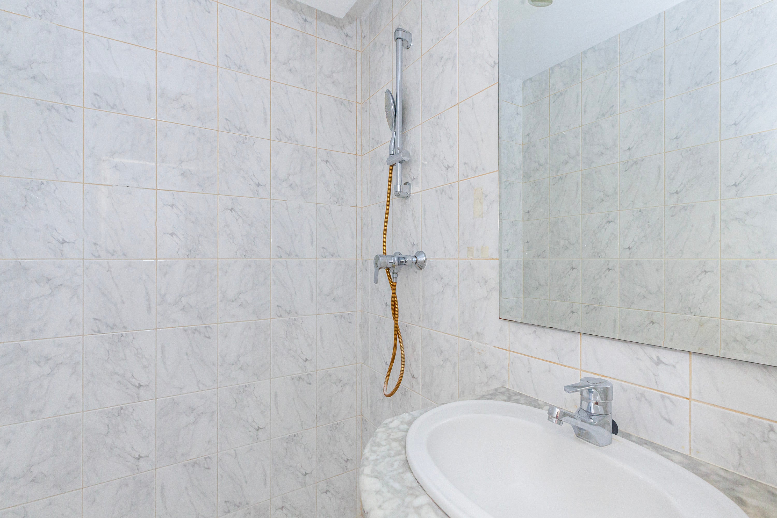 Appartement te koop: Dorpsweg 63A-01, Rotterdam