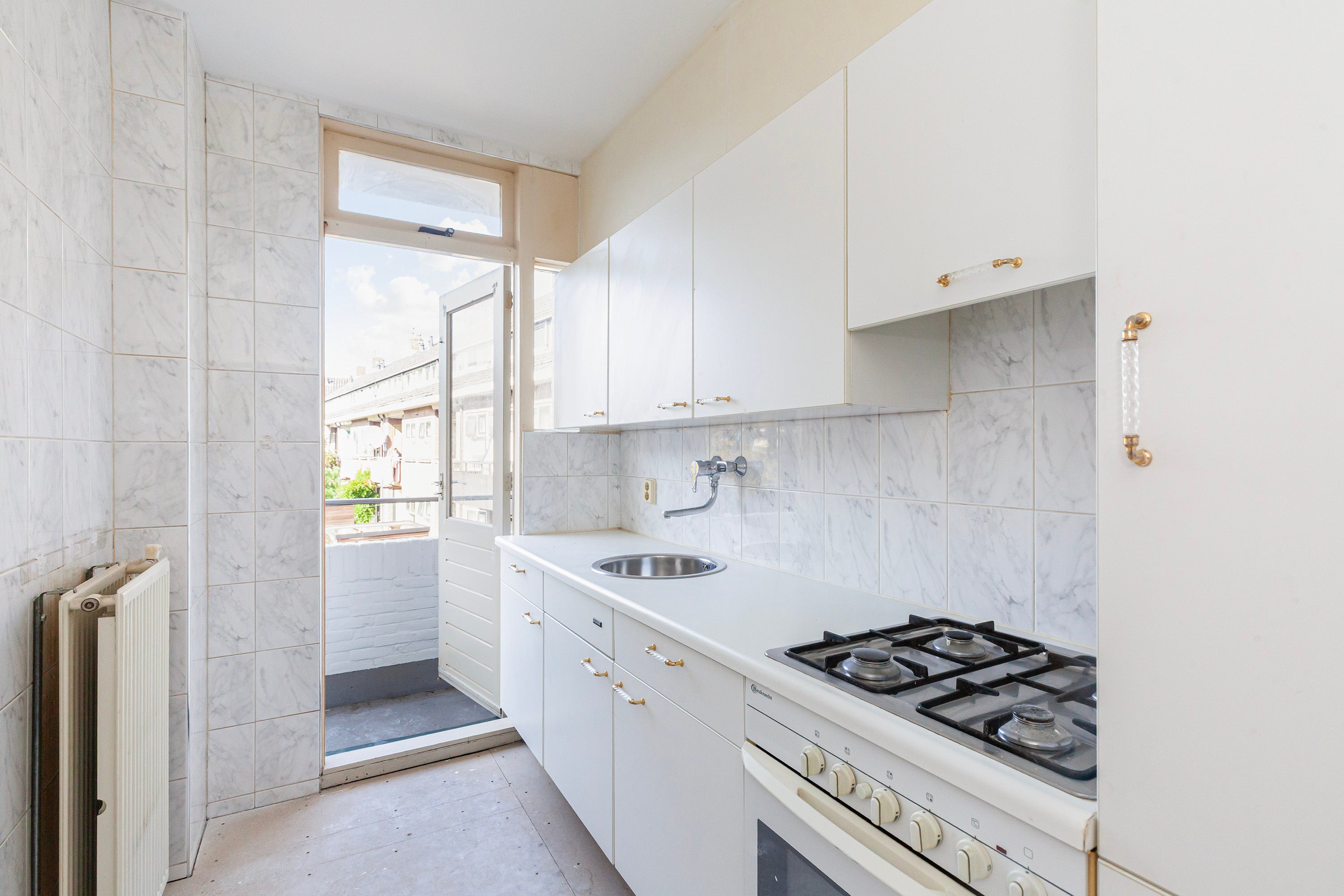 Appartement te koop: Dorpsweg 63A-01, Rotterdam