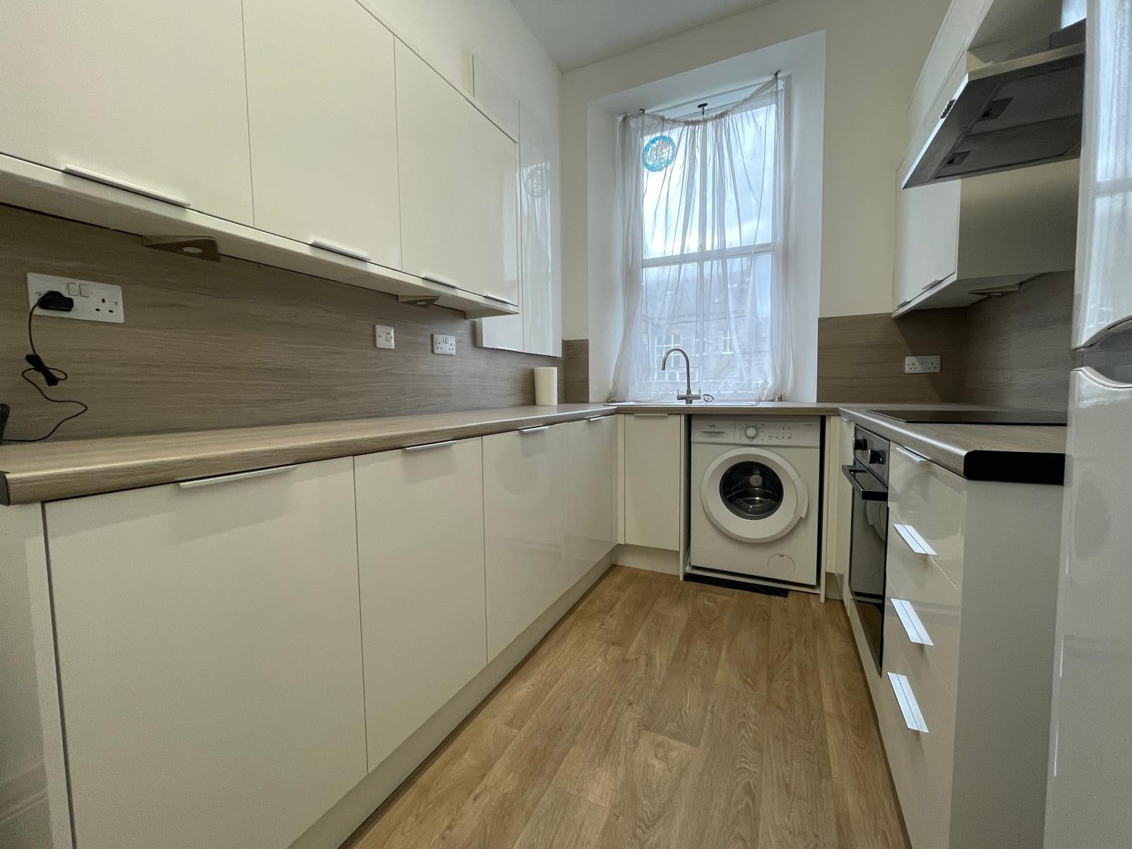Flat Crown Terrace in Aberdeen City