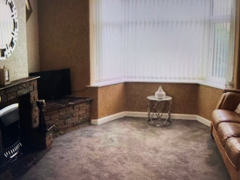 Room Barkway Road in Trafford