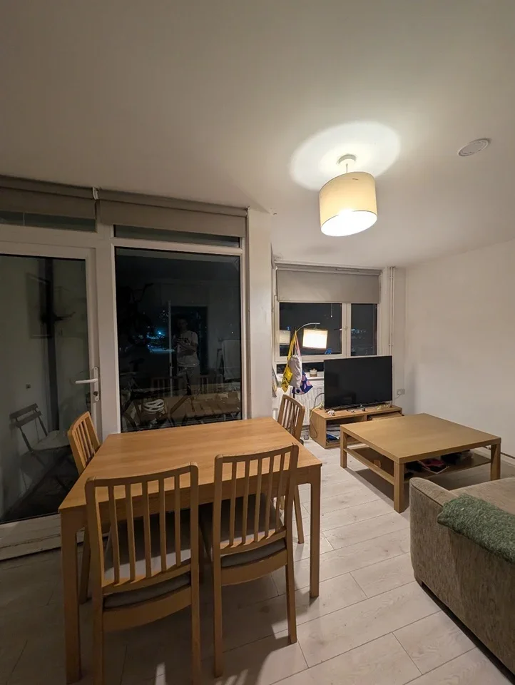 Room Royal Road in Greater London