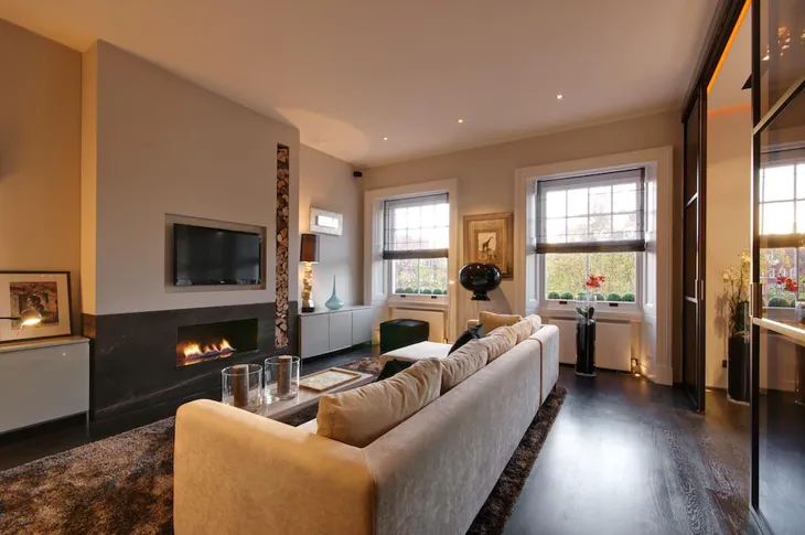 Flat Cadogan Square in Greater London