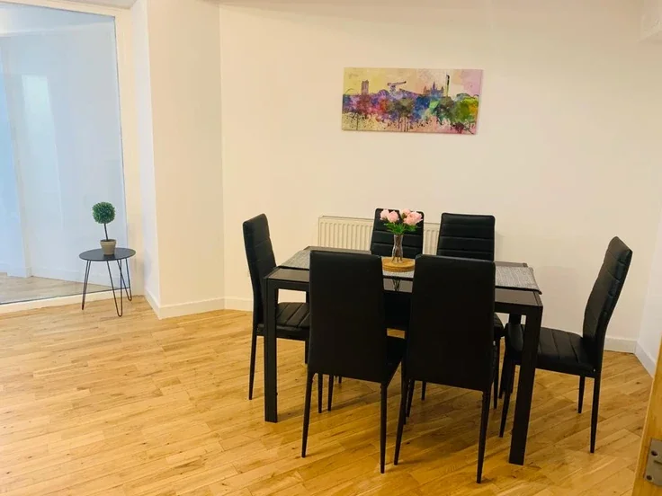 Flat Netherhill Road in Paisley