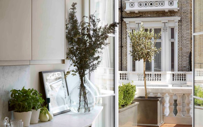 Flat Queensberry Place in Greater London
