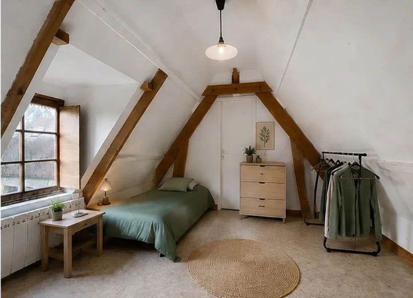 Flat Rue Eugénie Louis in Compiègne