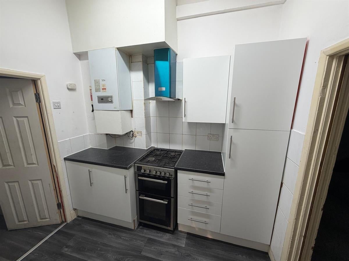 House Olive Road in Greater London