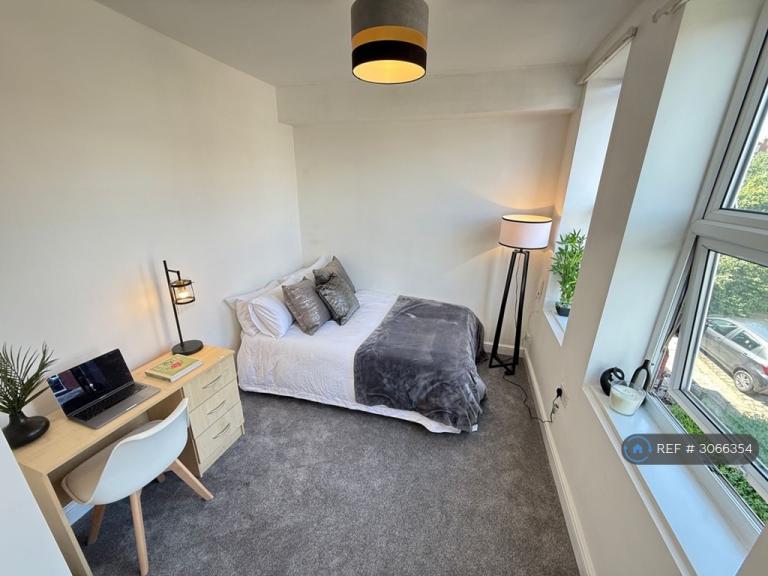 House Lumley View in Leeds