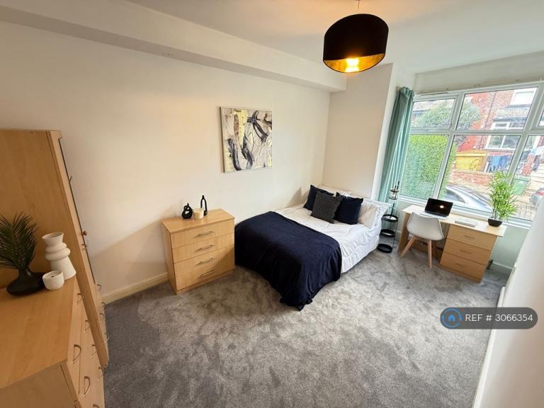 House Lumley View in Leeds