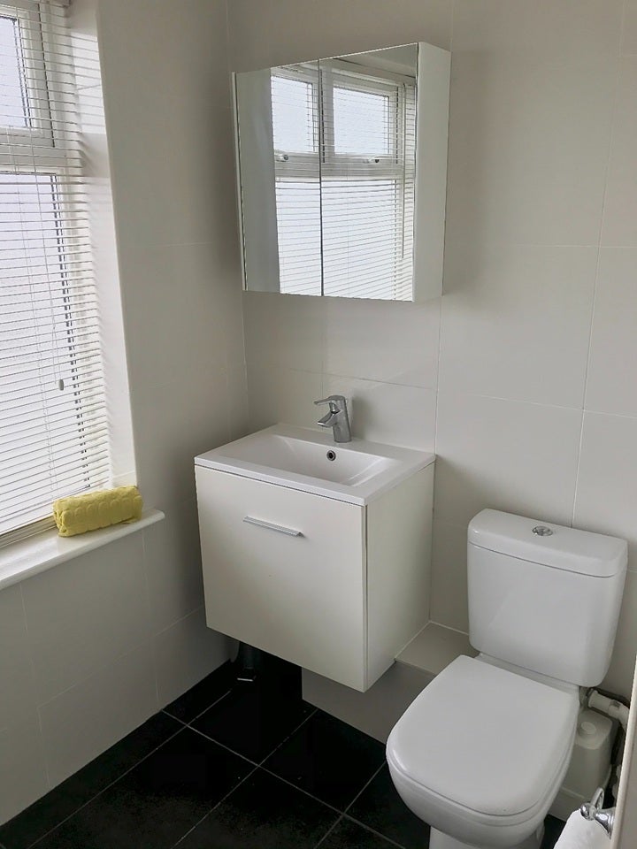 Room Francis Road in Greater London