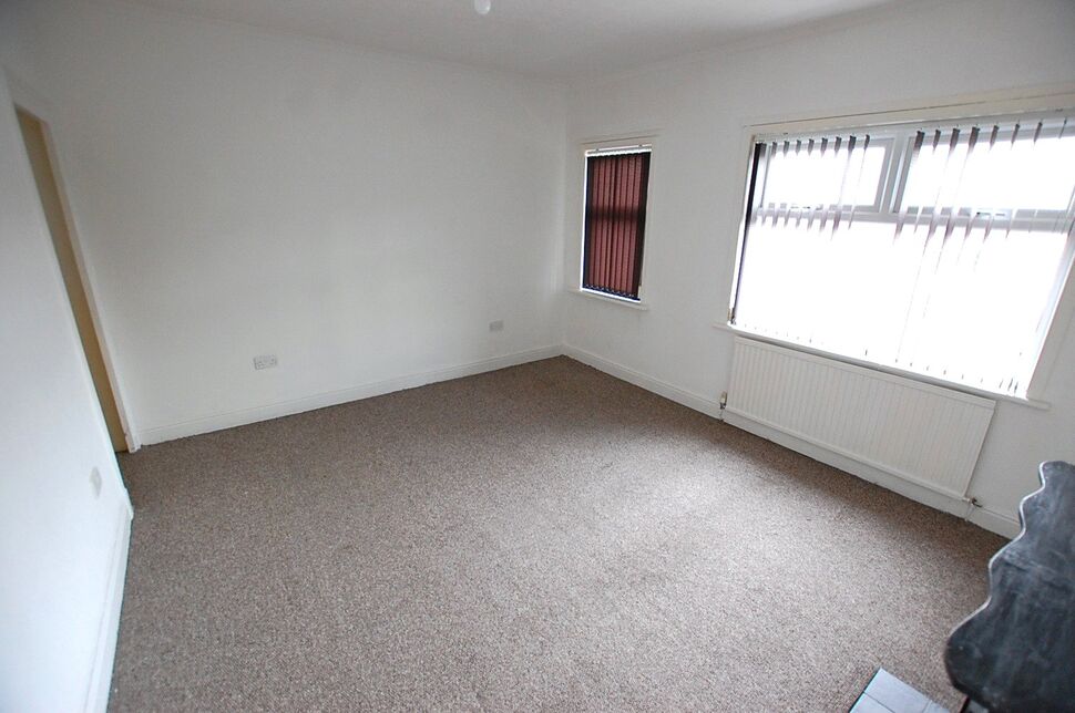 Flat Stockport Road in Ashton-under-Lyne