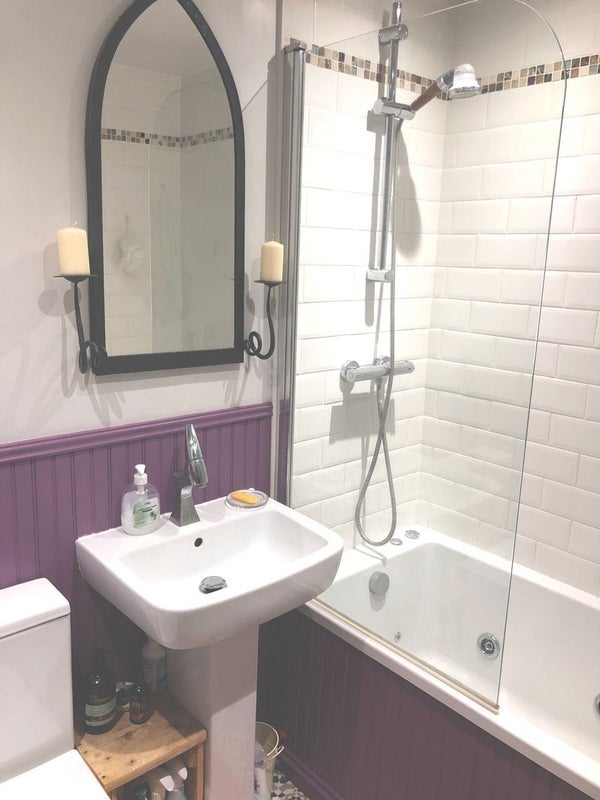 Room Hewitt Road in Poole