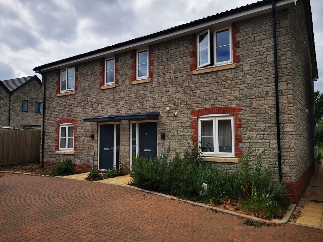 Flat Shrub Leaze in Bristol