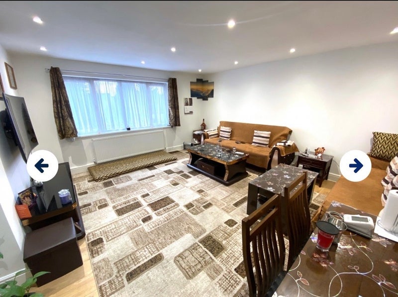 Room Lancaster Place in Greater London