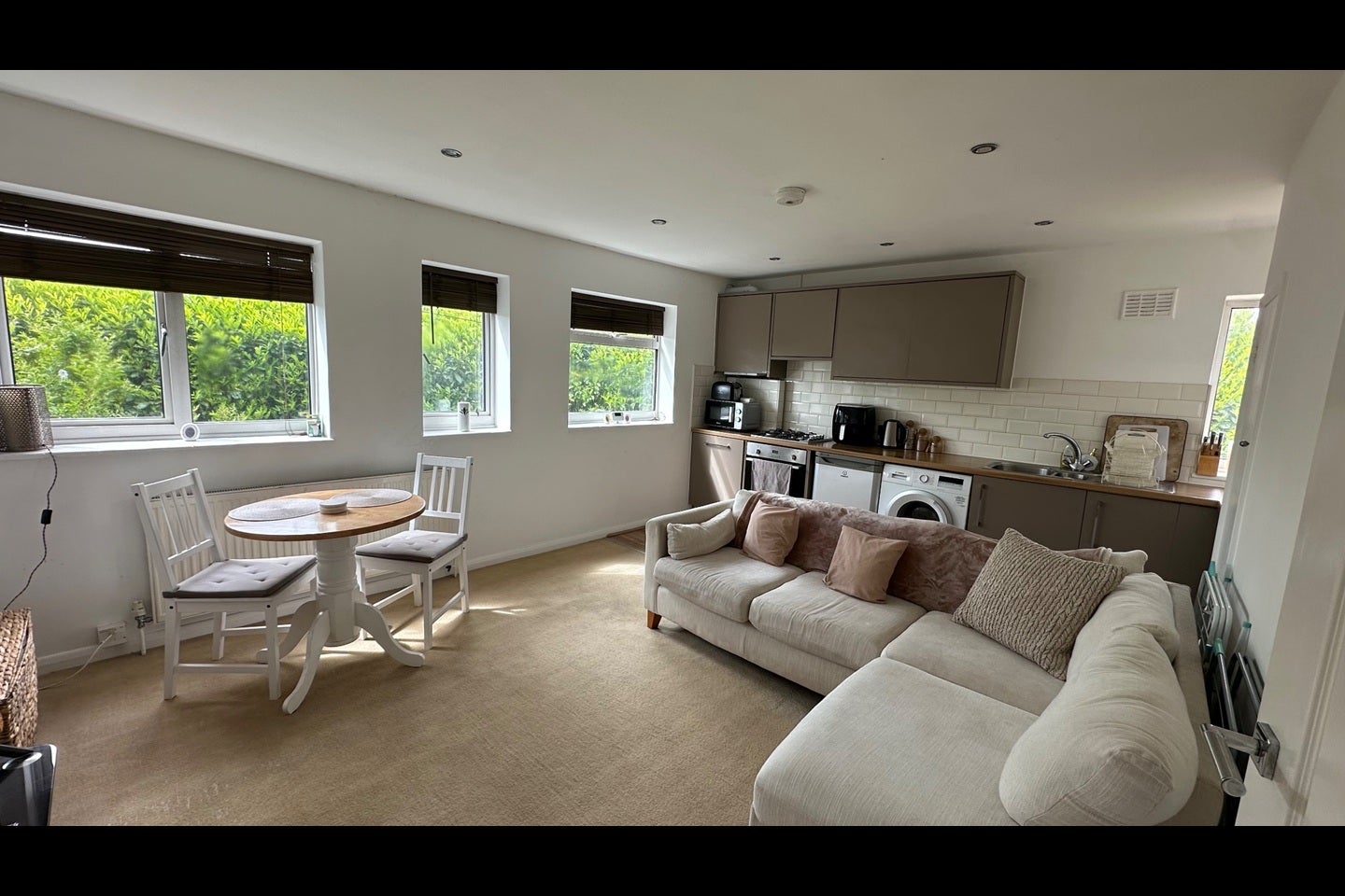 Flat Wilmot Road in Adur