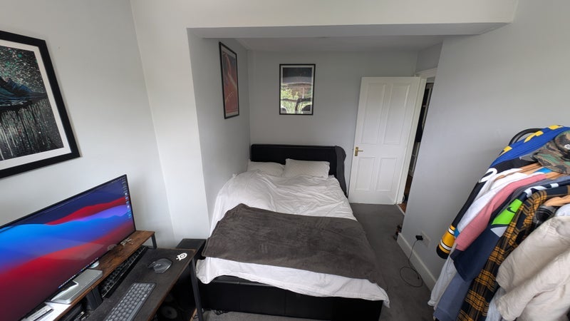 Room Montague Avenue in Greater London