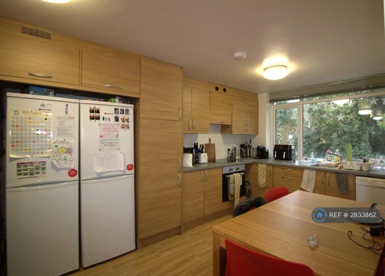 House Sparkford Close in Winchester