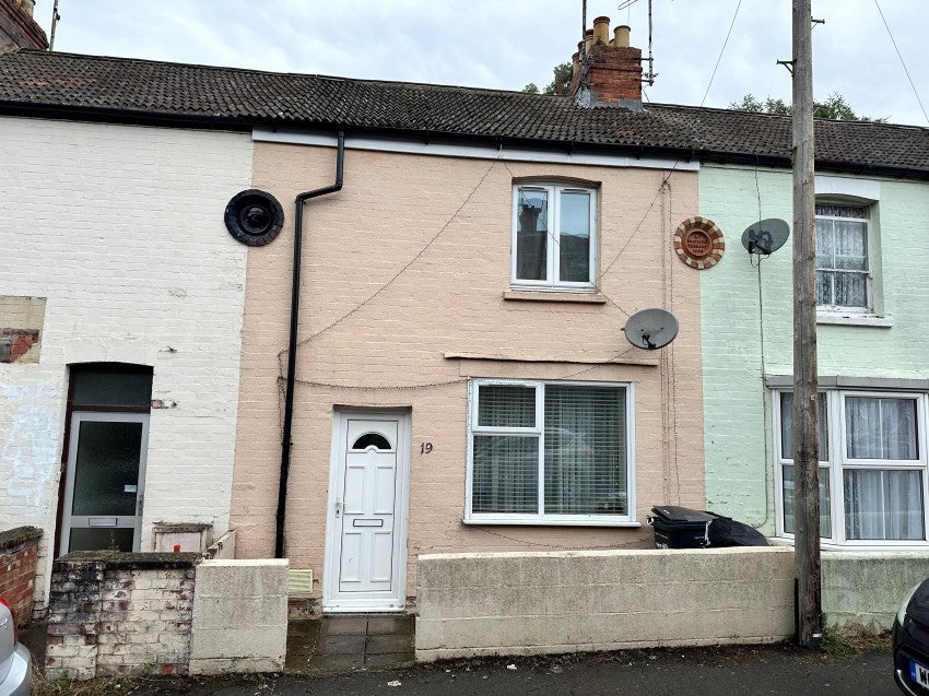 House Eastland Road in Yeovil