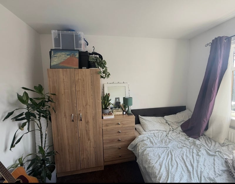 Room Polruan Road in Manchester