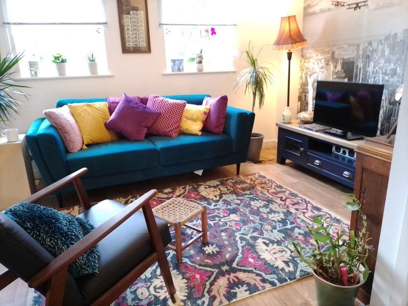 Room Phoenix Way in Bristol