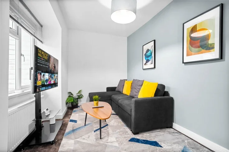 Flat Blenheim Road in Birmingham