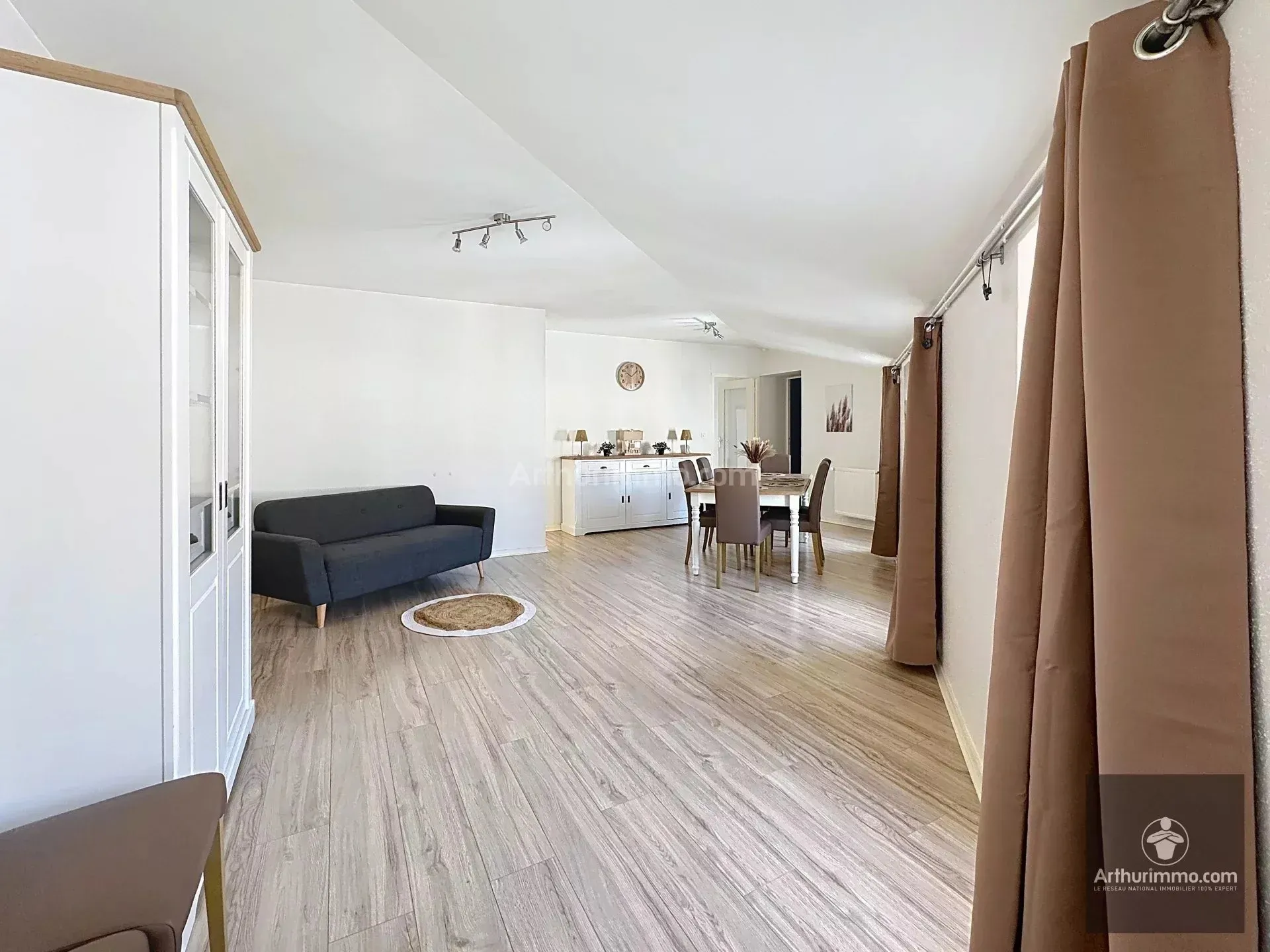 Appartement Avenue de la Libération à Le Coteau