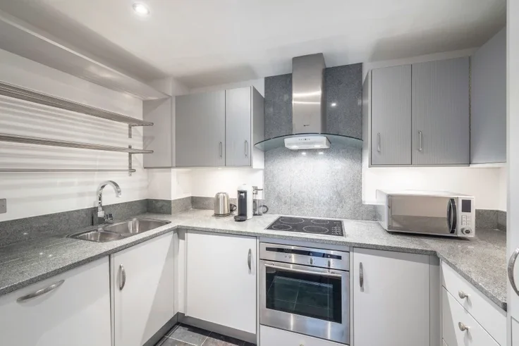 Flat Hoxton Square in Greater London