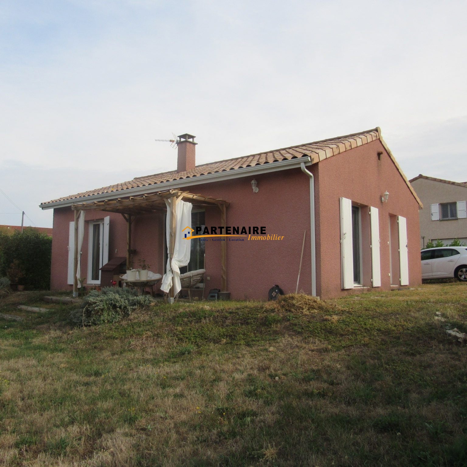 House Route de Chere in Étables