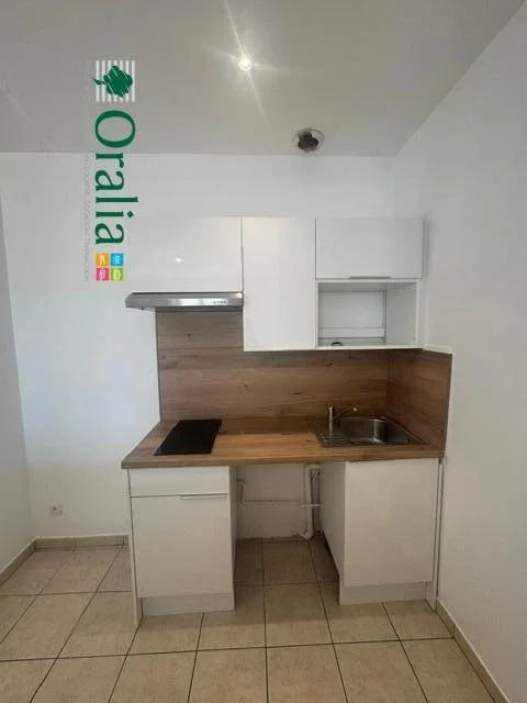Flat Rue Louis Becker in Villeurbanne