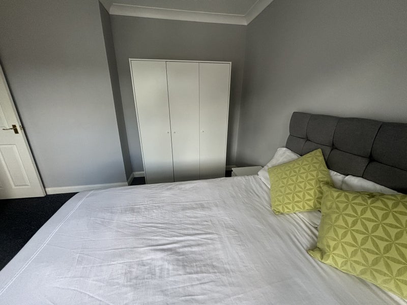 Room Templeton Road in Birmingham