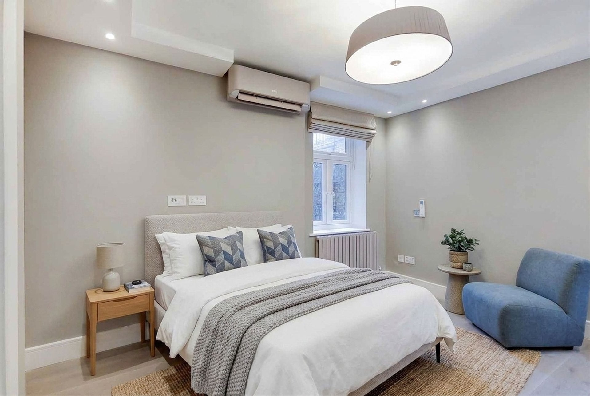 Flat Fitzjohn's Avenue in Greater London