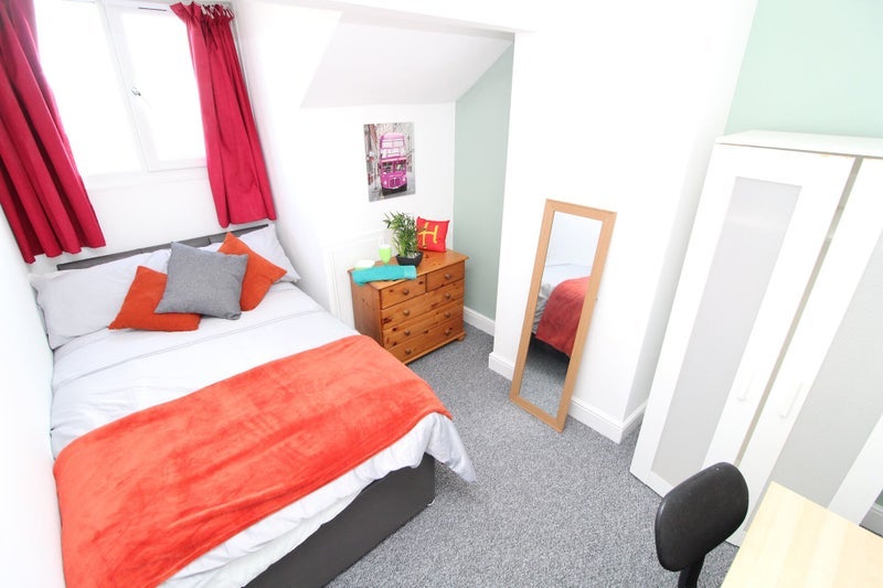 Room South Road in Sheffield