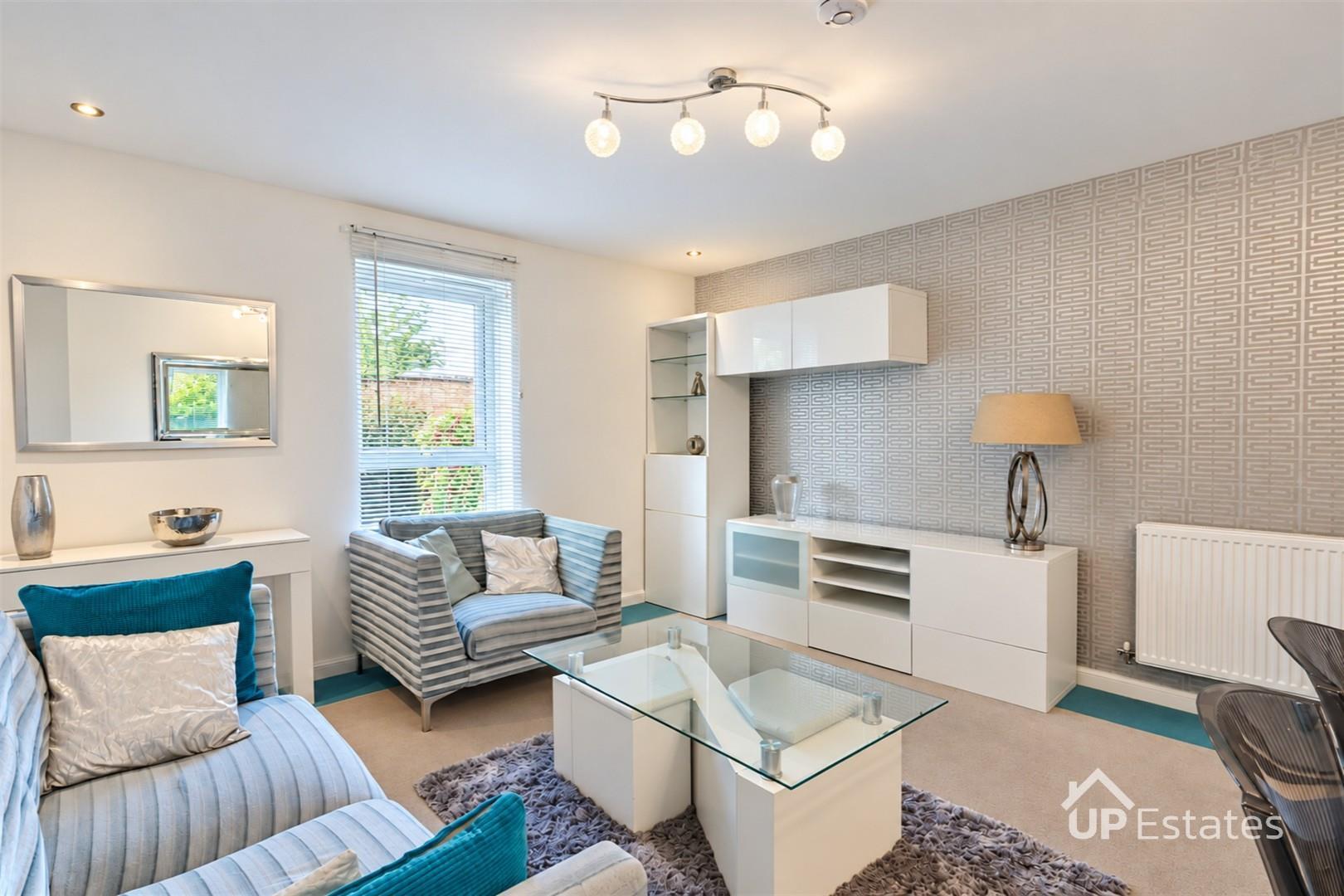 Flat Foleshill Road in Coventry