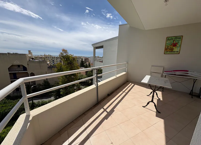 Chambre Avenue Sainte-Marguerite à Nice