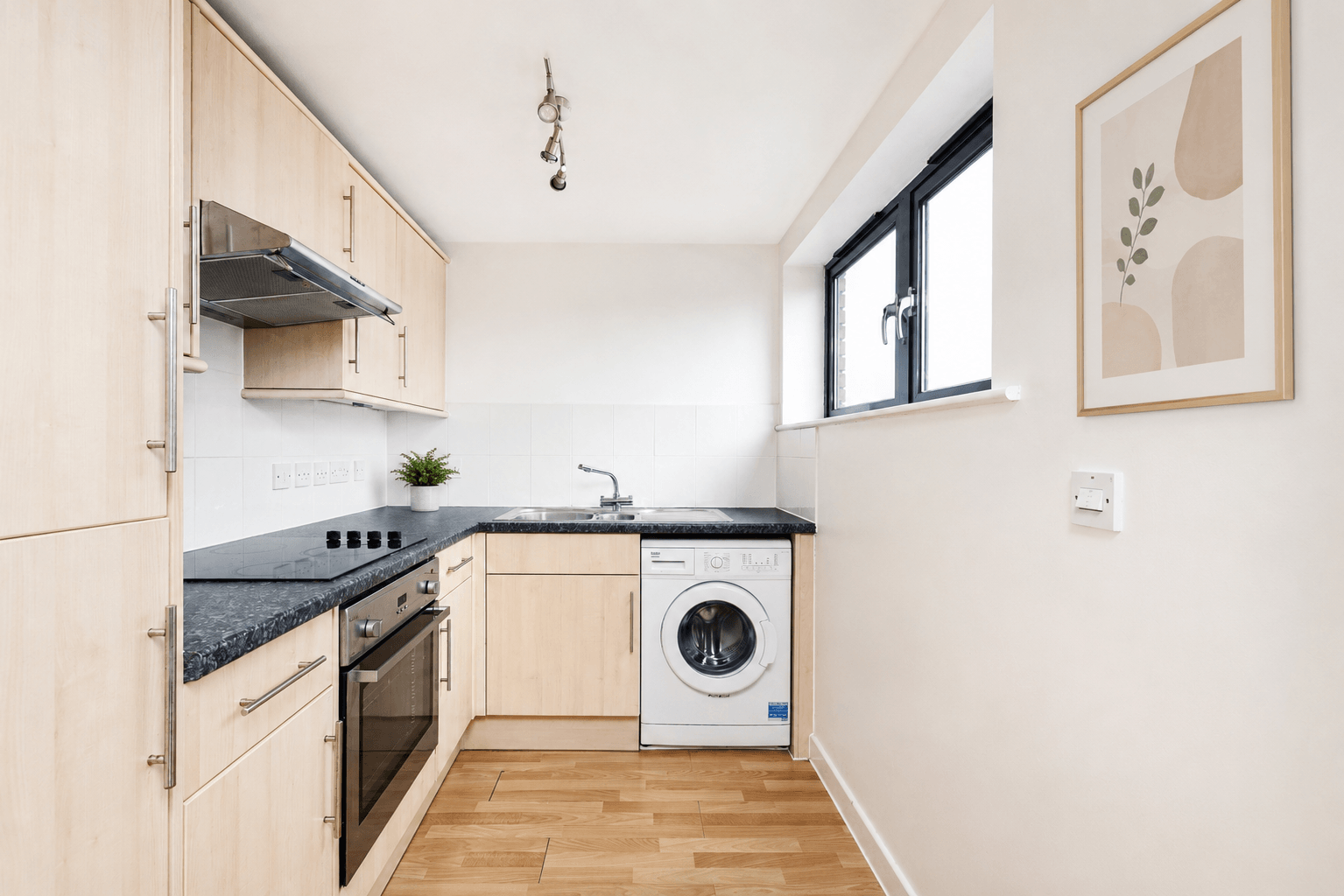Flat Lawford Mews in Bristol