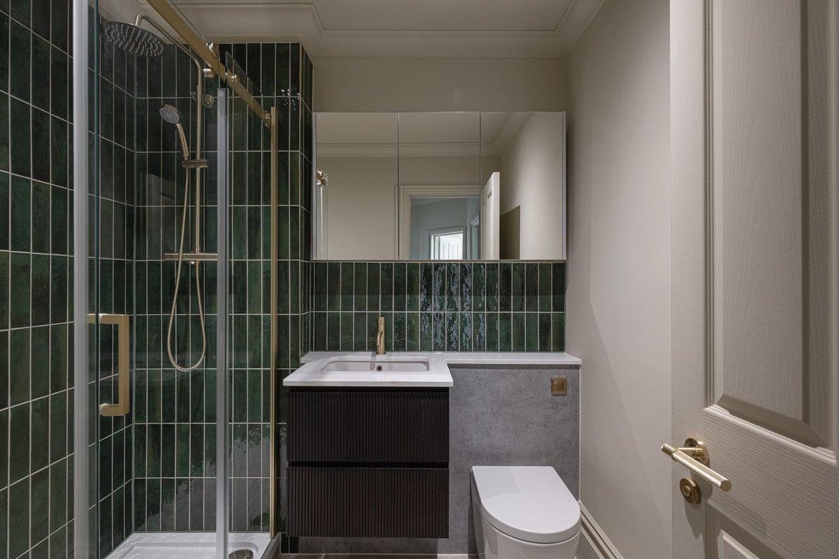 Flat Irving Mews in Greater London
