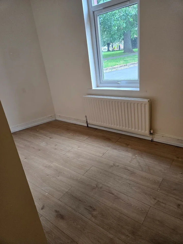 Flat Abbie Court in Newsham