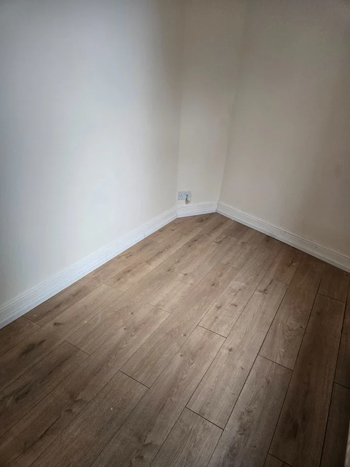 Flat Abbie Court in Newsham