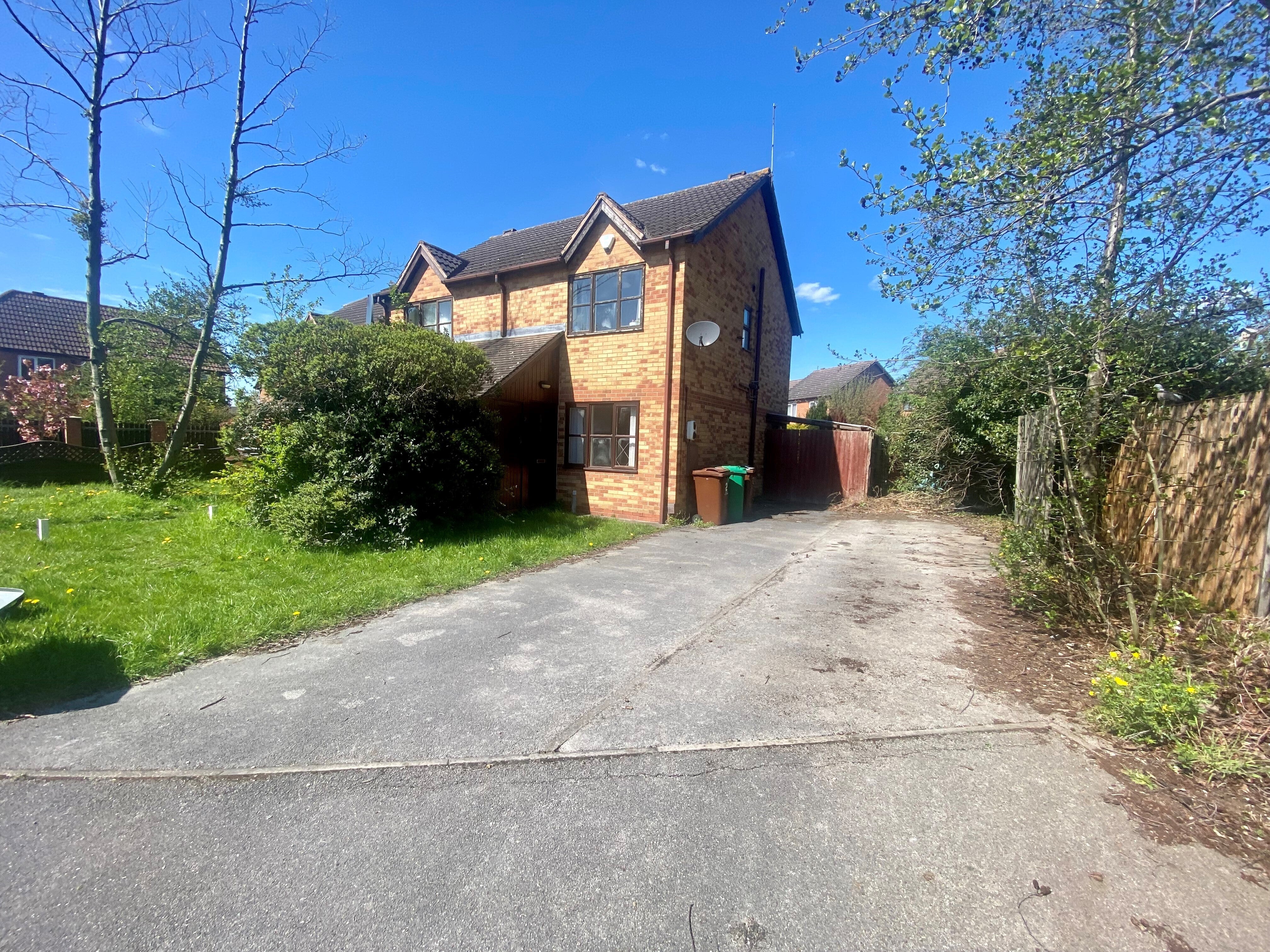 House Hazelmere Grove in Nottingham
