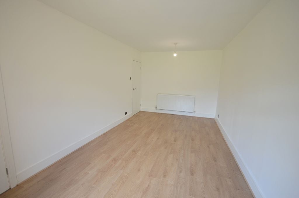 House Seaford Close in Runcorn