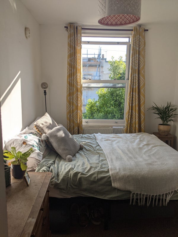 Room Brook Road in Bristol