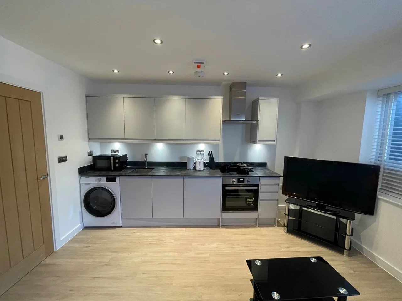 Flat Bellfield Road in High Wycombe