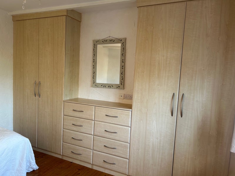 Room Argyll Road in Poole