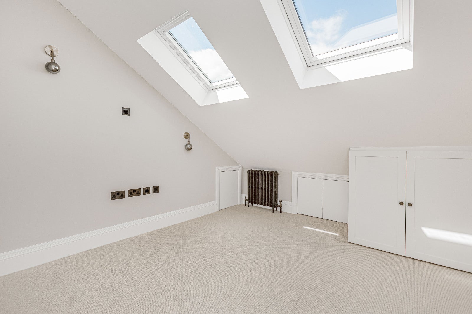 House Elms Crescent in Greater London