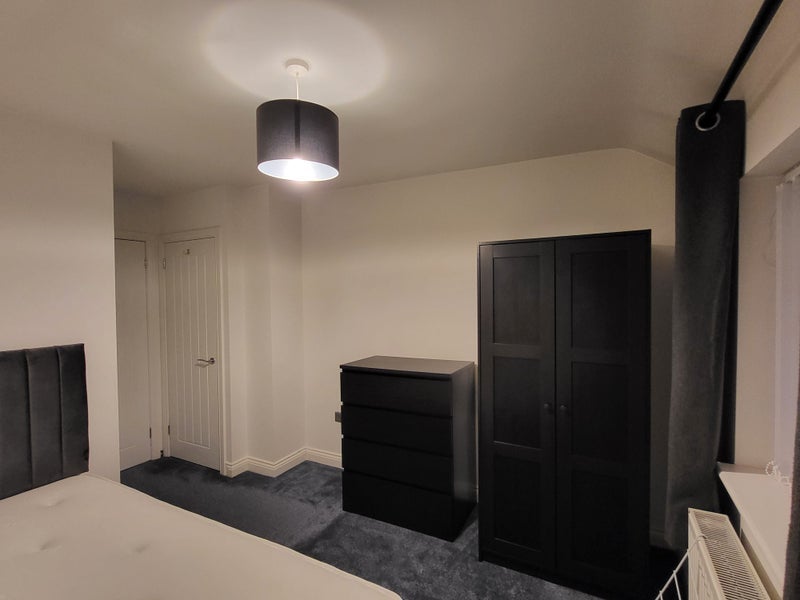 Room Maynard Road in Bristol