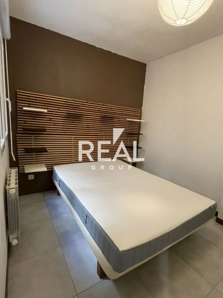 Appartement Rue du Jardin Public à Bordeaux