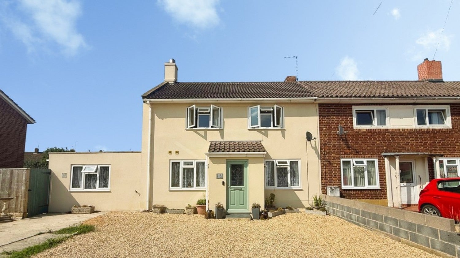 House Oldfield Park in Westbury